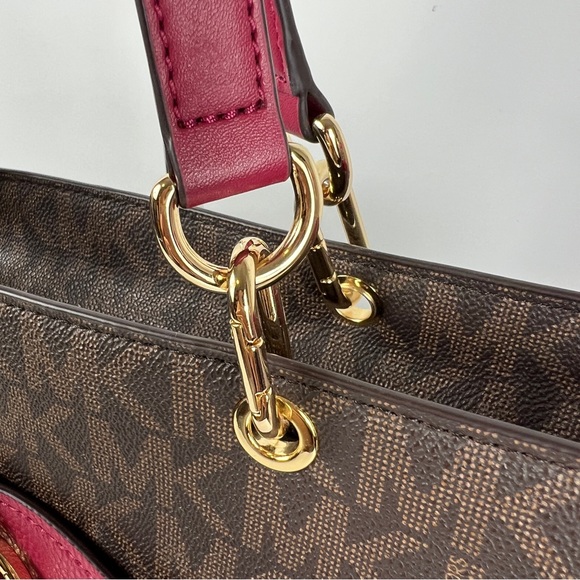 Michael Kors Large Signature Logo Tote Shoulder Bag NWT - Picture 4 of 14